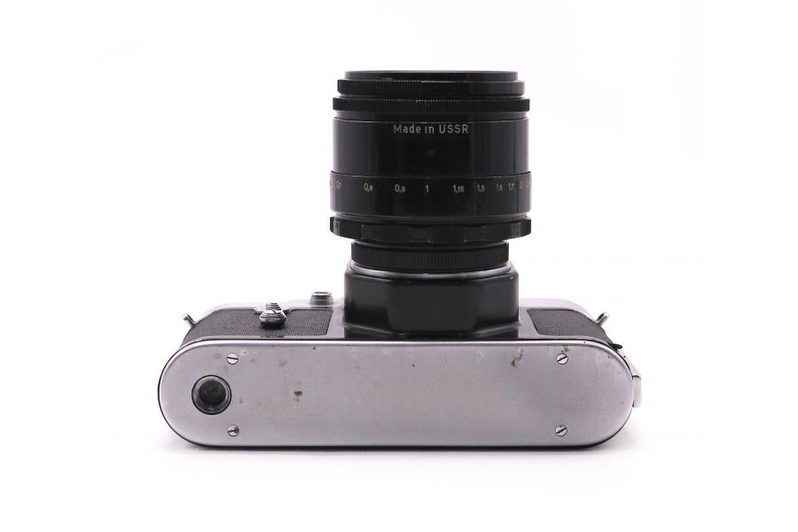 Фотоаппарат Зенит 3М + Гелиос-44 (СССР, 1965)