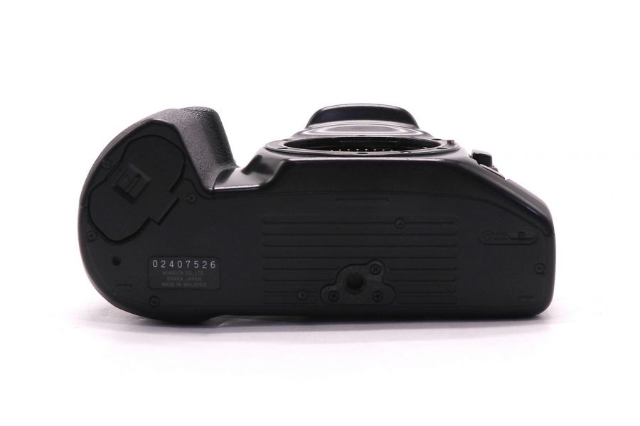 Пленочная камера Minolta Dynax 500si body