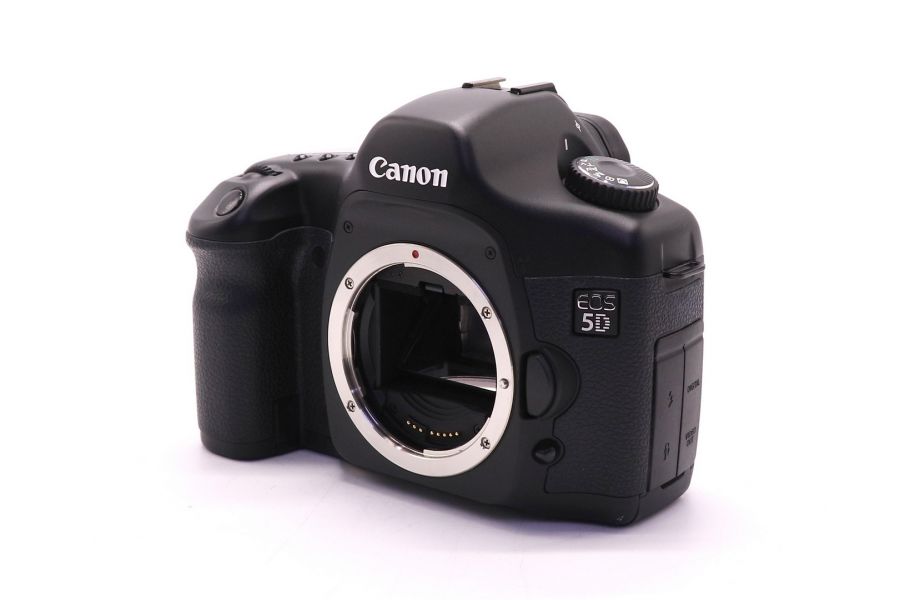 Фотоаппарат зеркальный Canon EOS 5D body (Japan)