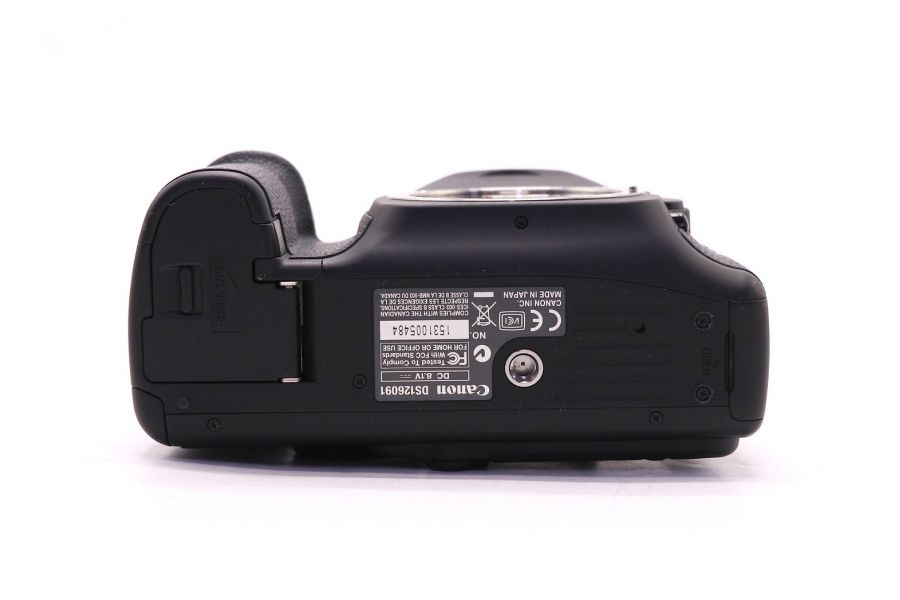 Фотоаппарат зеркальный Canon EOS 5D body (Japan)