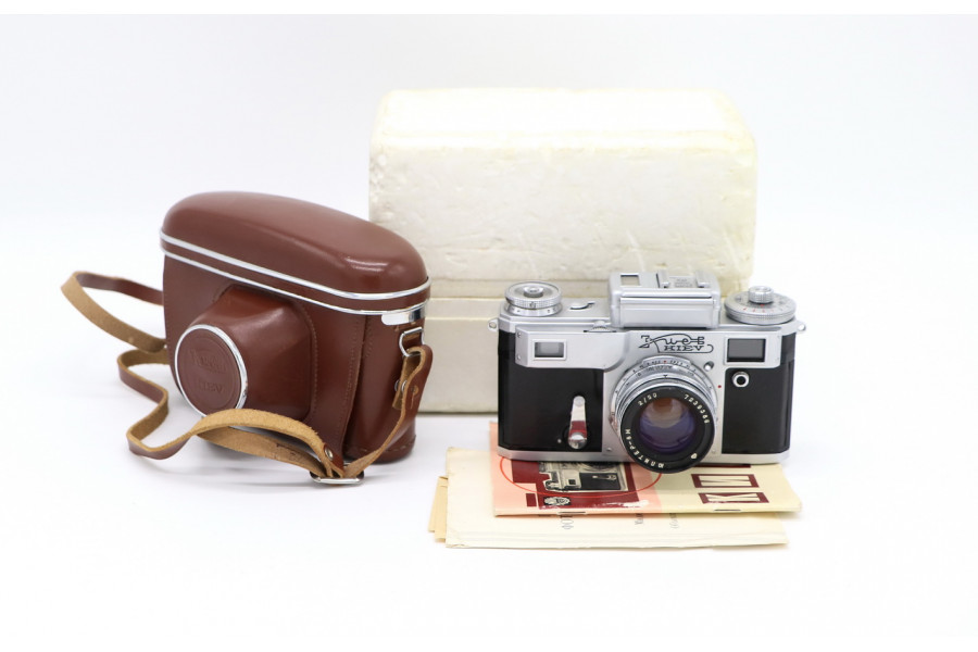 Киев 4 + объектив Юпитер-8М 50mm f/2 в упаковке