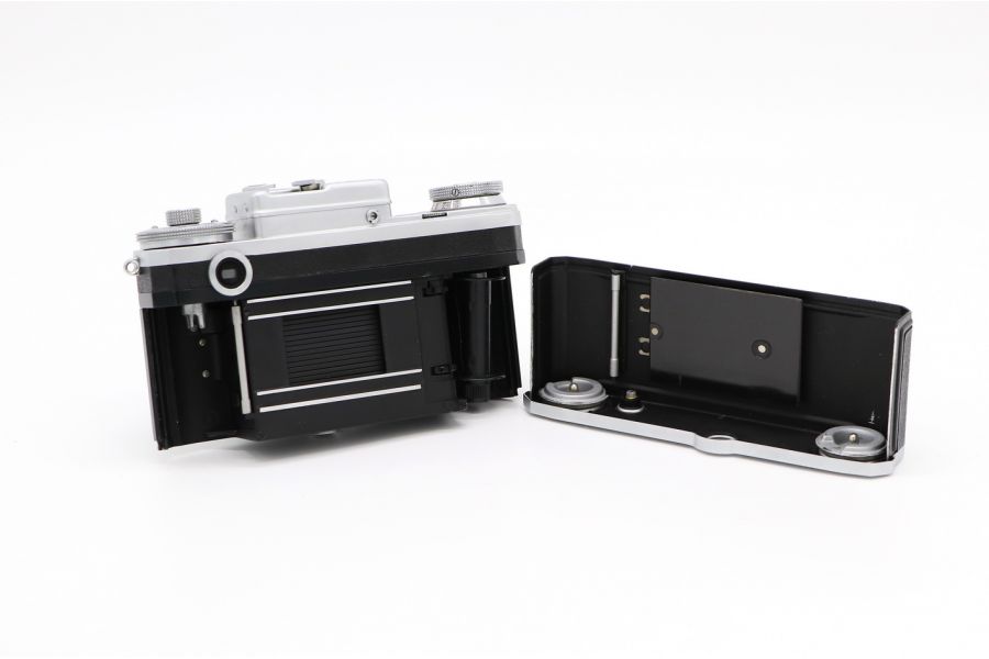 Киев 4 + объектив Юпитер-8М 50mm f/2 в упаковке