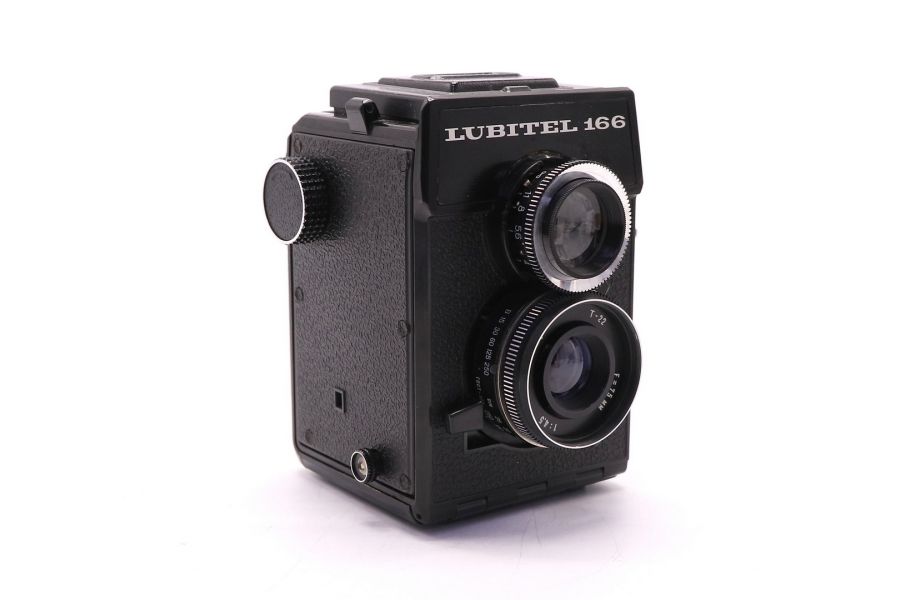 Любитель 166 (СССР, 1979) советский  фотоаппарат 