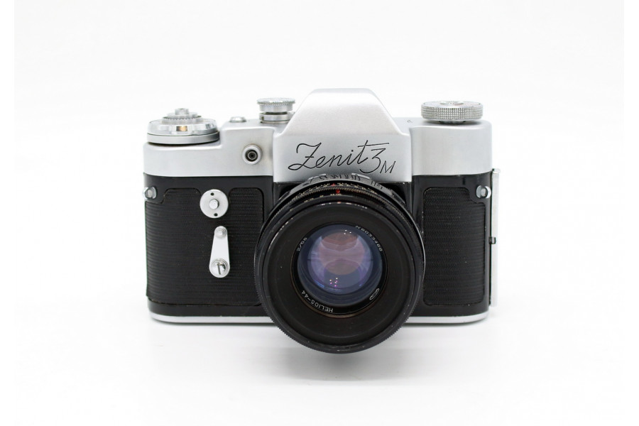 Камера Зенит 3М/Zenit 3M + Гелиос-44 (СССР, 1967)