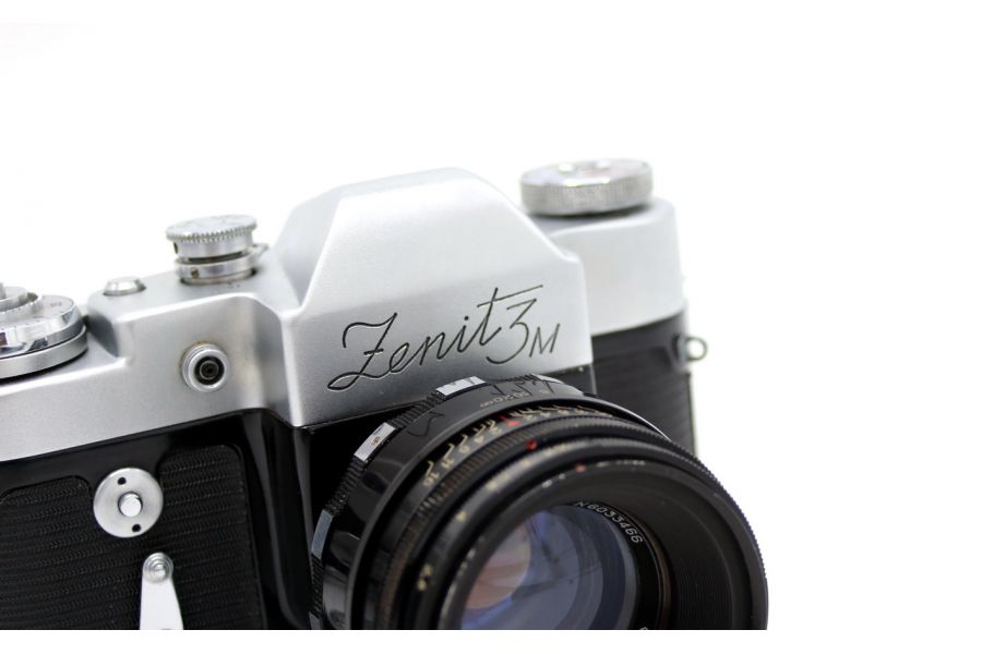 Камера Зенит 3М/Zenit 3M + Гелиос-44 (СССР, 1967)