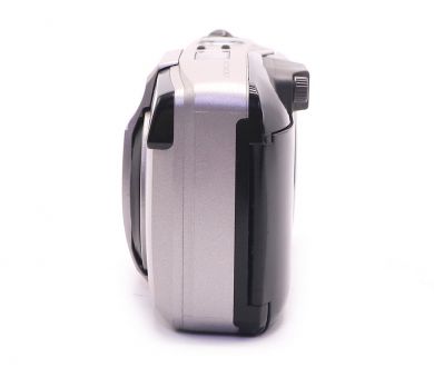 Компактный фотоаппарат Olympus Superzoom 140S