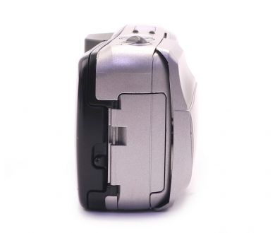 Компактный фотоаппарат Olympus Superzoom 140S