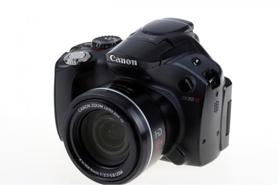 Камера Canon PowerShot SX30 IS в упаковке