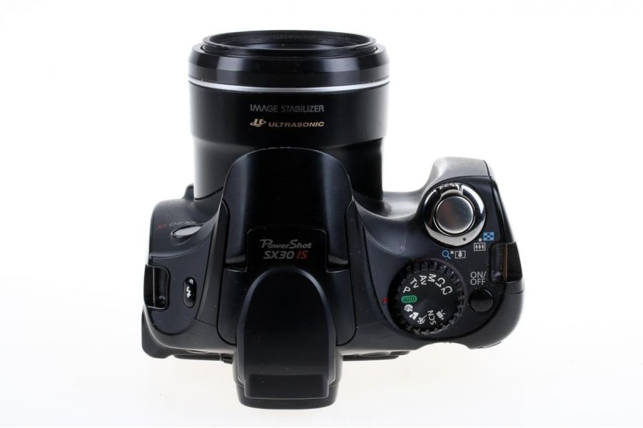 Камера Canon PowerShot SX30 IS в упаковке