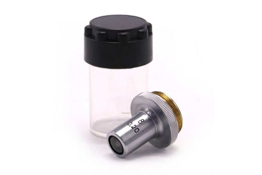 Объектив микроскопа ЛОМО 8х0.20