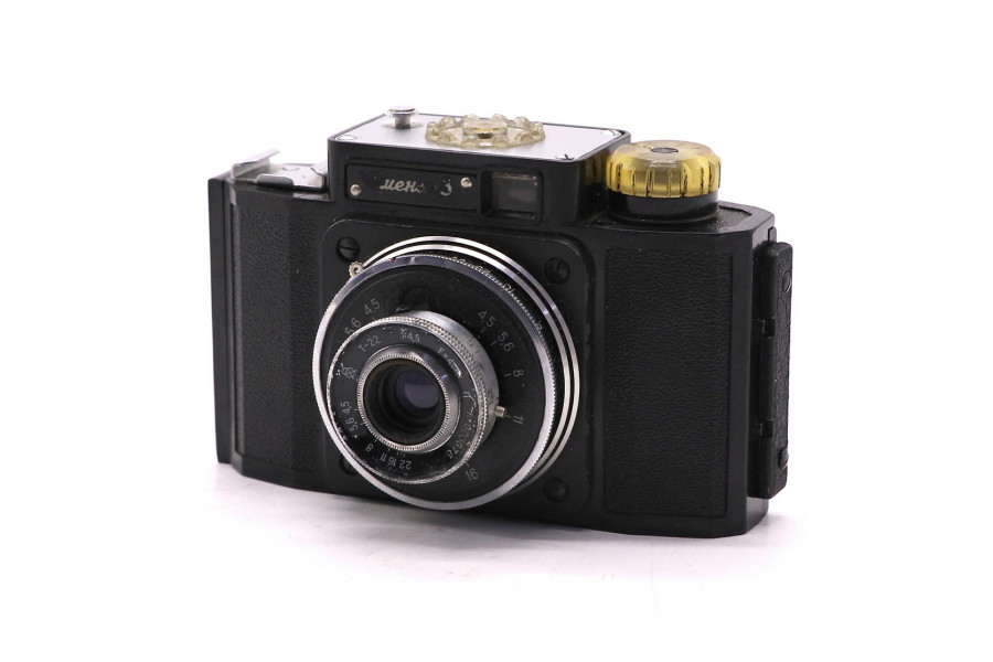 Советский шкальный фотоаппарат Смена 3 (СССР)