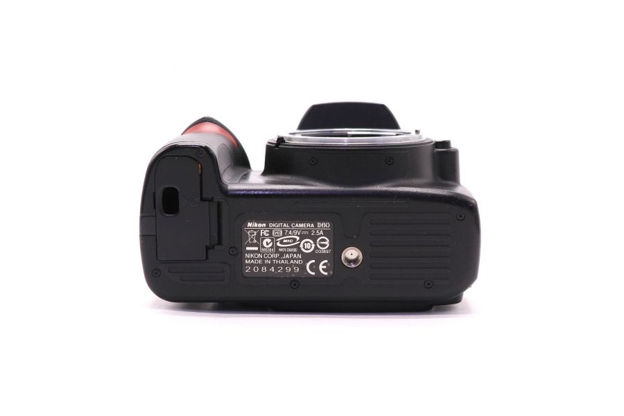 Nikon D60 body (пробег 23225 кадров)