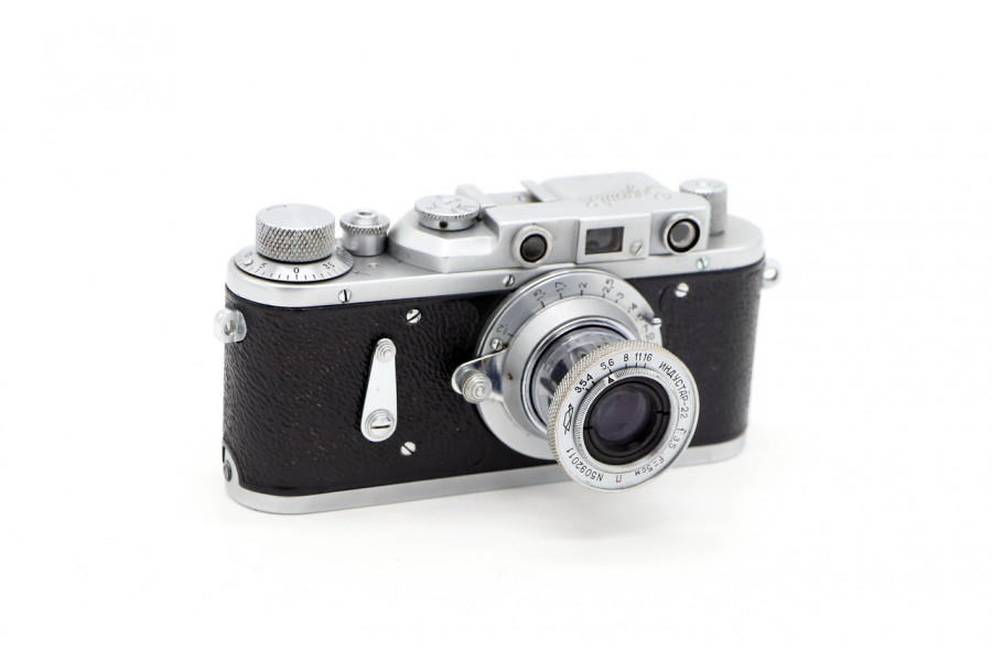 Дальномерный фотоаппарат Зоркий 2 + Индустар-22