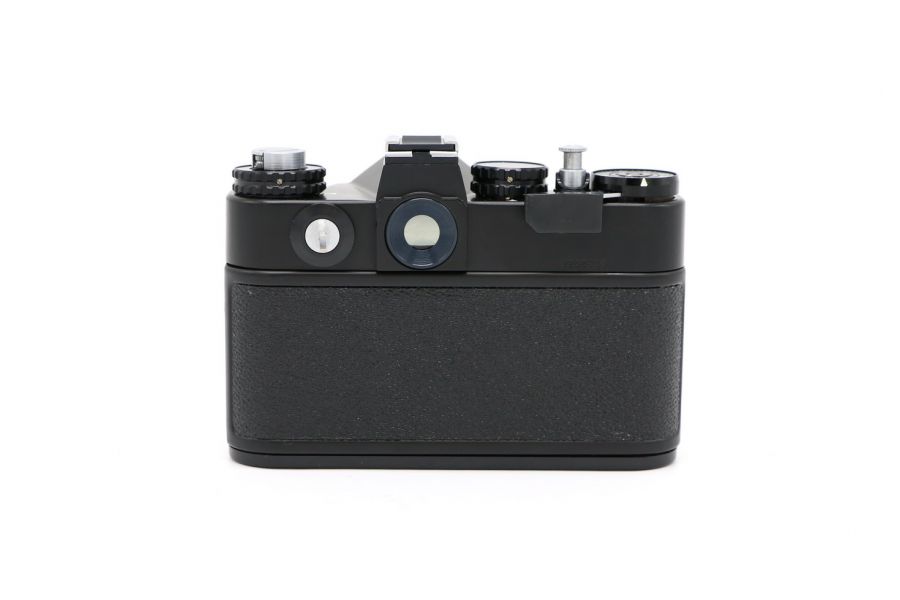 Зеркальный фотоаппарат Зенит 12СД в упаковке