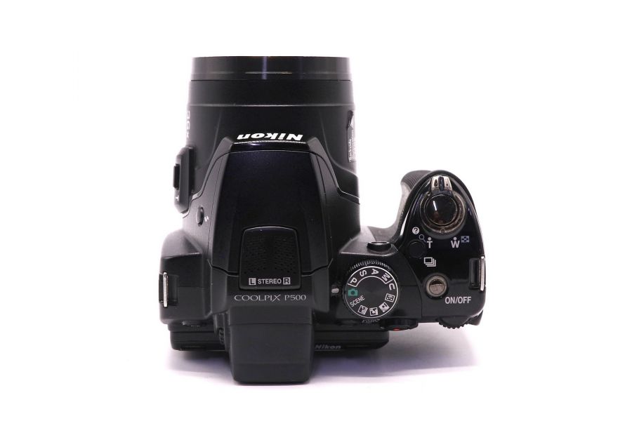 Компактная камера Nikon Coolpix P500 (Indonesia)
