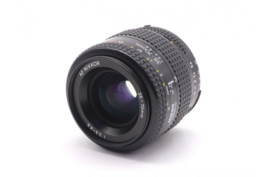 Объектив Nikon 35-70mm f/3.3-4.5 AF Nikkor