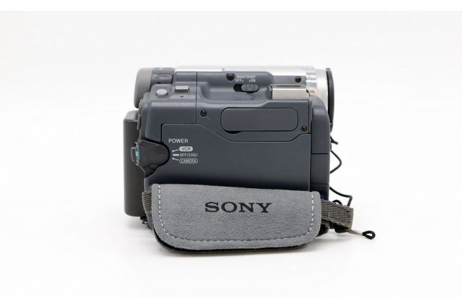 MiniDV формат видеокамера Sony DCR-HC15E