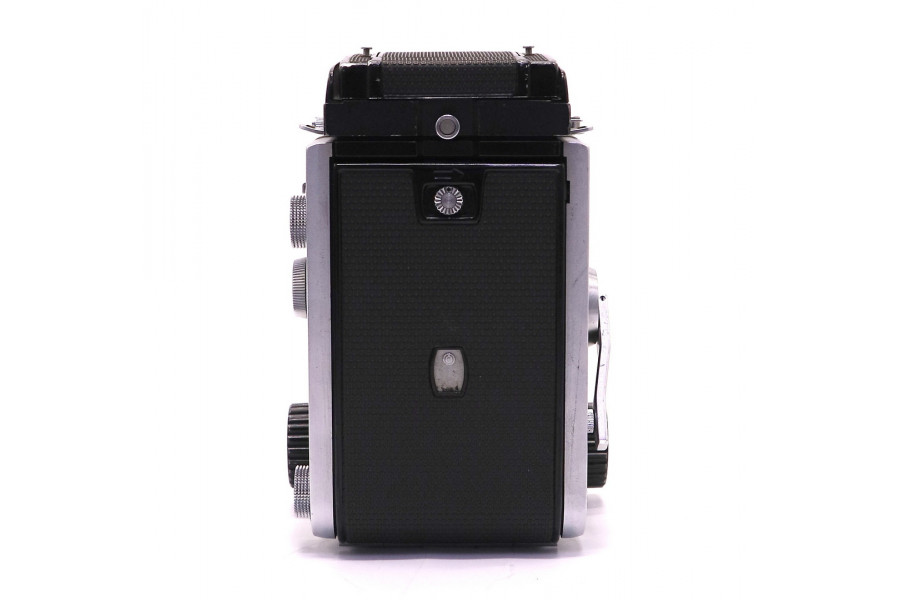 Среднеформатная двухобъективная Mamiya C3