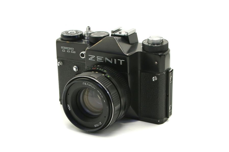 Фотокамера Зенит ТТЛ kit черный (СССР, 1980)