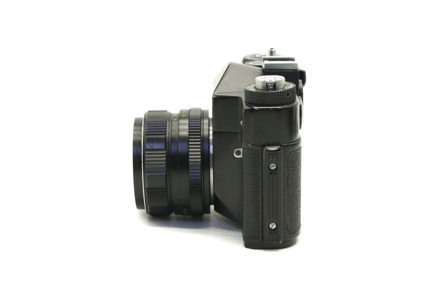 Фотокамера Зенит ТТЛ kit черный (СССР, 1980)