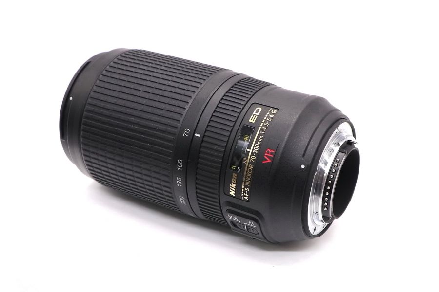 Объектив Nikon 70-300mm f/4.5-5.6G ED-IF AF-S VR Zoom-Nikkor