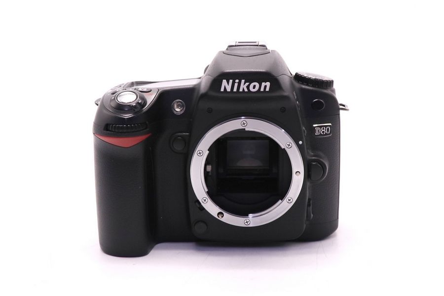 Nikon D80 body (пробег 9500 кадров)