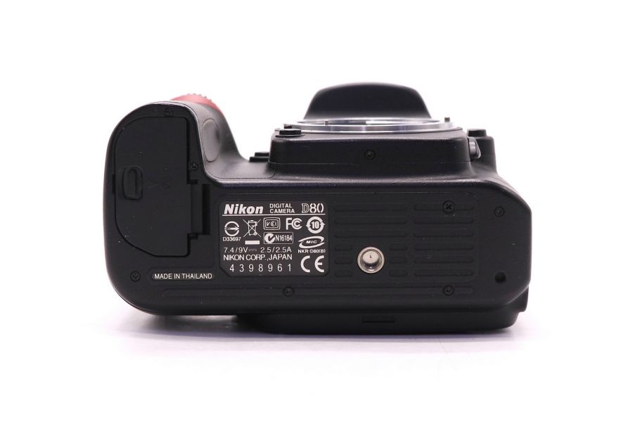 Nikon D80 body (пробег 9500 кадров)