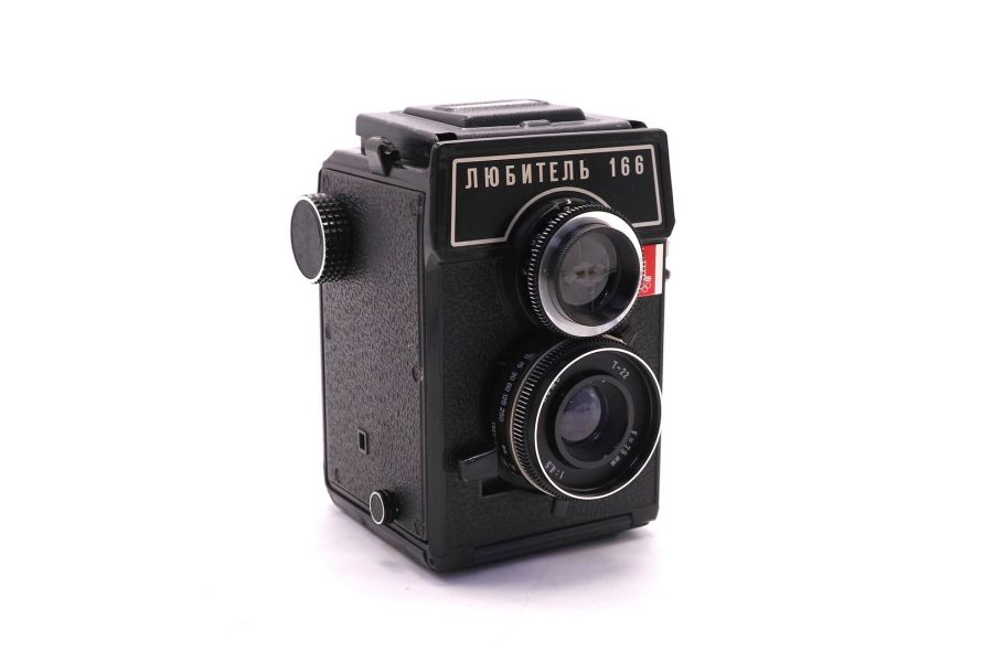 Зеркальный фотоаппарат Любитель 166 Олимпийский 