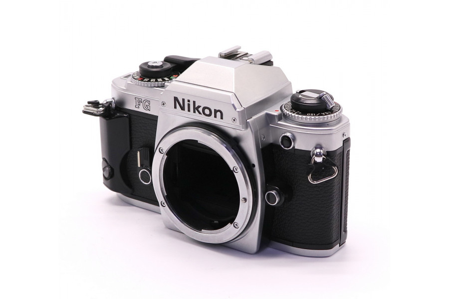 Зеркальная камера Nikon FG body (Japan, 1984)