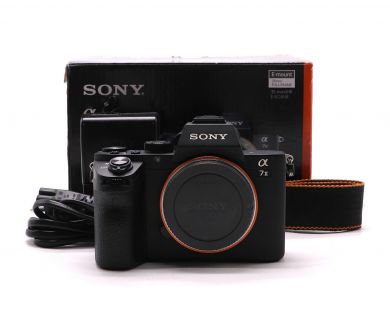 Sony A7II ILCE-7M2 body в упаковке (пробег 15785 кадров)