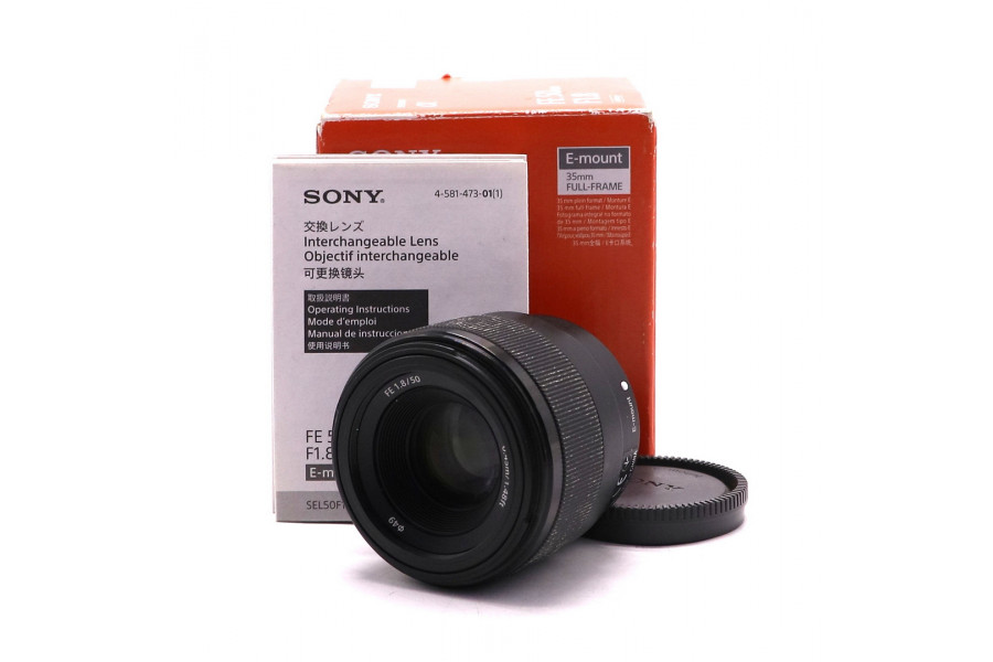 Объектив Sony FE 1.8/50 (SEL-50F18F) в упаковке