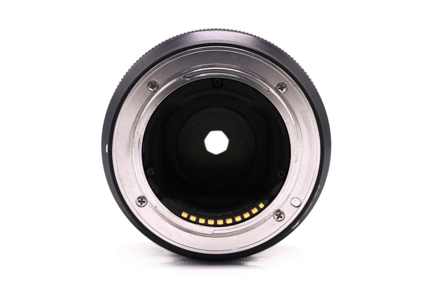 Объектив Sony FE 1.8/50 (SEL-50F18F) в упаковке