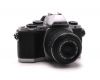 Olympus OM-D E-M10 kit (пробег 40150 кадров)