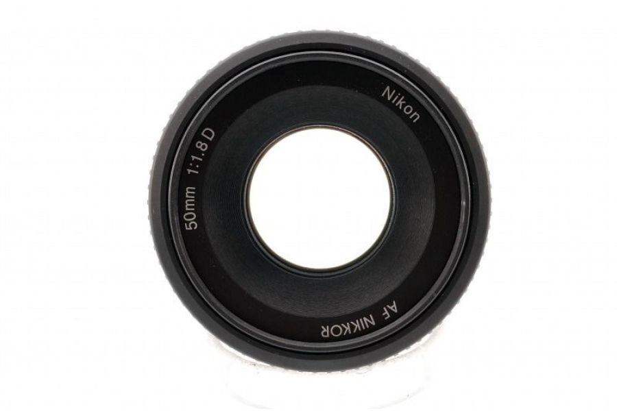 Объектив Nikon 50mm f/1.8D AF Nikkor (China, 2014)