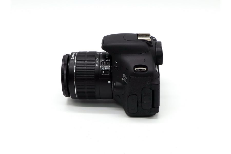 Камера Canon EOS 600D kit (пробег 8990 кадров)