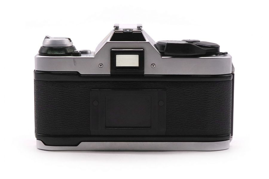 Зеркальный фотоаппарат Canon AE-1 Program kit
