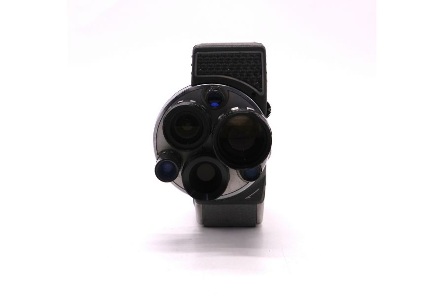 Трёхобъективная кинокамера Yashica 8-EIII