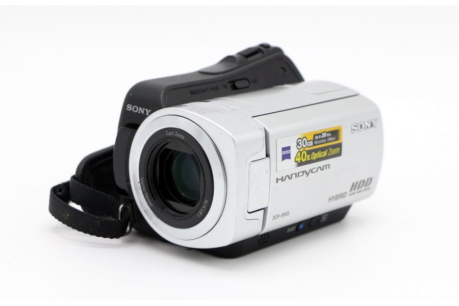 0,8 млн пикселей видеокамера Sony DCR-SR45E