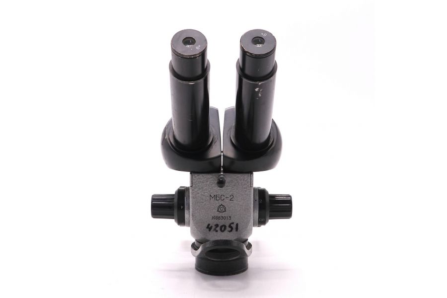 Советский стереоскопический микроскоп МБС-2