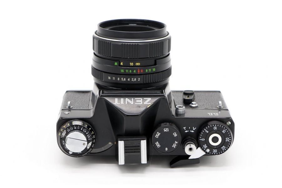 Зеркальный фотоаппарат Зенит 11 kit + Гелиос (СССР, 1987)