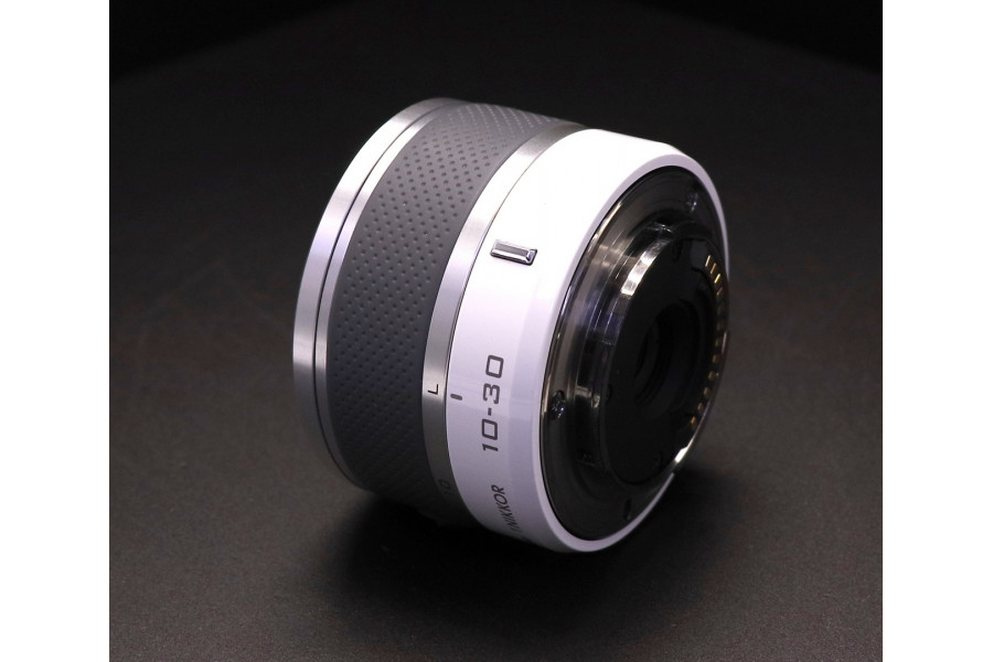 Объектив Nikon 10-30mm f3.5-5.6 VR Nikkor 1
