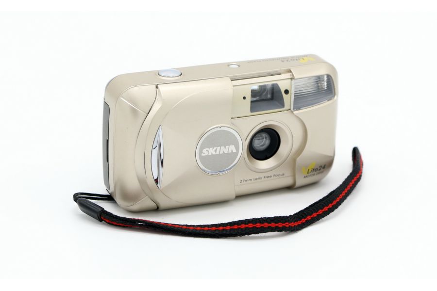 Плёночный компактный фотоаппарат Skina Lito 24