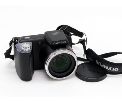 Компактная цифровая камера Olympus SP-620UZ