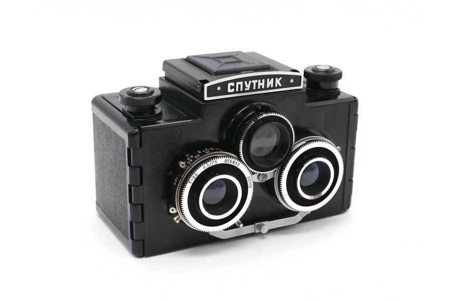 Редкий советский зеркальный фотоаппарат Спутник