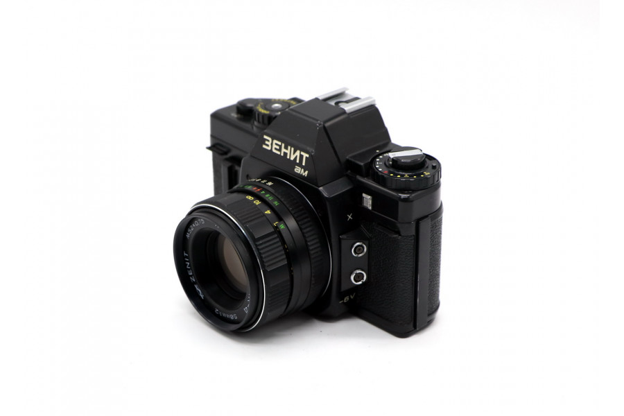 Плёночная камера Зенит АМ + объектив Гелиос-44К-4