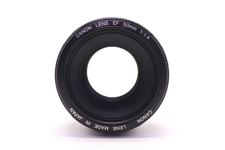 Светосильный объектив Canon EF 50mm f/1.4 USM