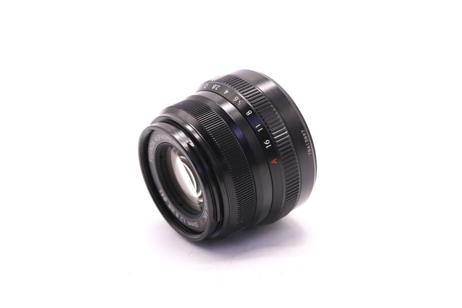 Объектив Fujifilm XF 35mm f/2 R WR (Japan, 2015)