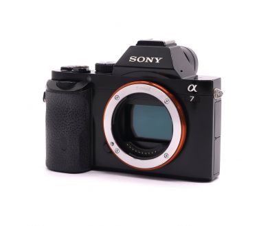 Камера Sony A7 ILCE-7 body (пробег 35090 кадров)