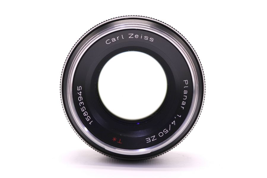 Объектив Planar 1,4/50 ZE T* Carl Zeiss (Canon EF)