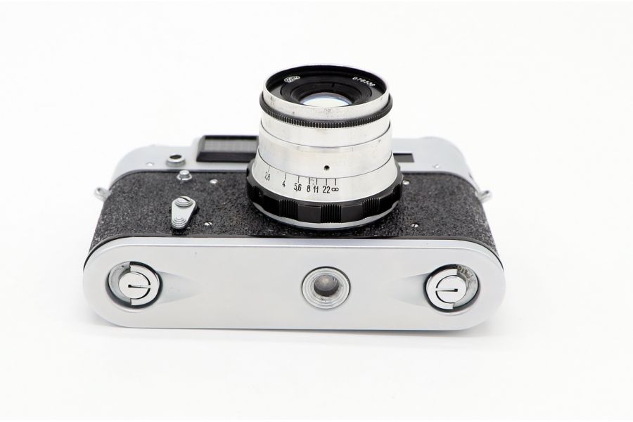 Фотоаппарат Фэд 4 / Fed 4 безкурковый (1964)